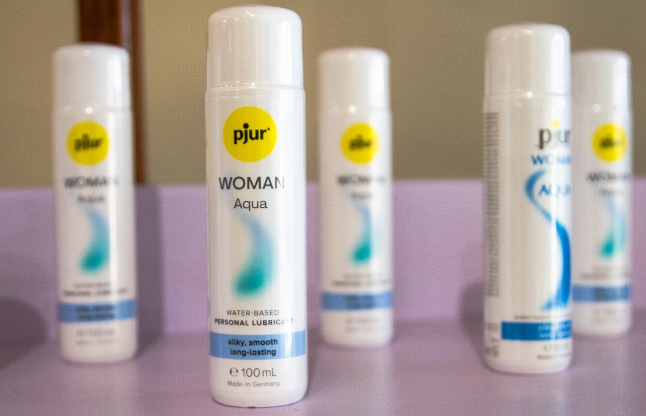 Everything You Need to Know About Lube: How to Pick, Use, and Love You Lizzy Bliss Everything You Need to Know About Lube: How to Pick, Use, and Love You Lizzy Bliss